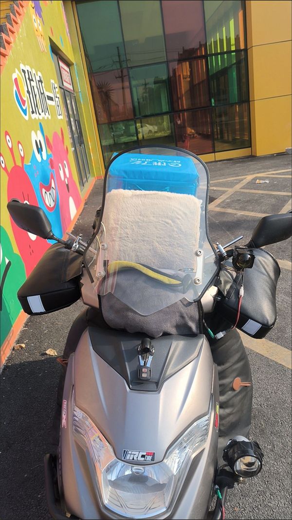 二手豪爵虎鲨VX125