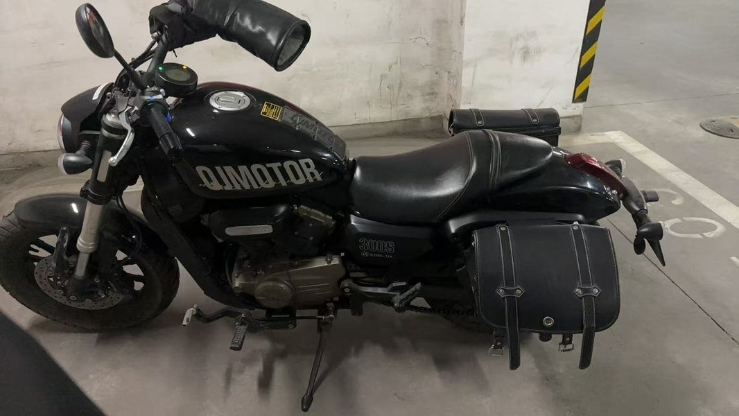 二手QJMOTOR闪300