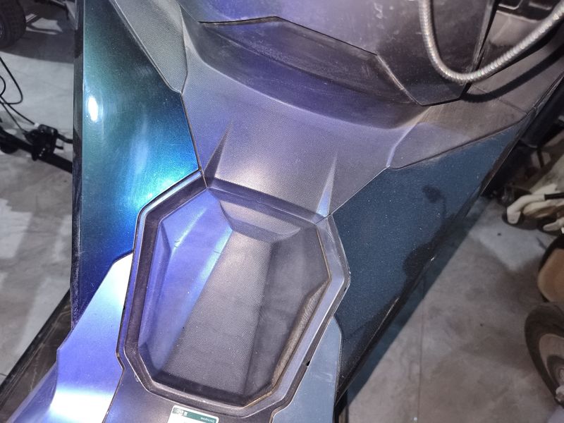 二手布雷斯通极宙 ADV150