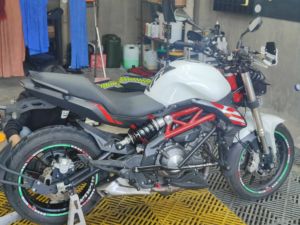 二手贝纳利蓝宝龙 BN302S