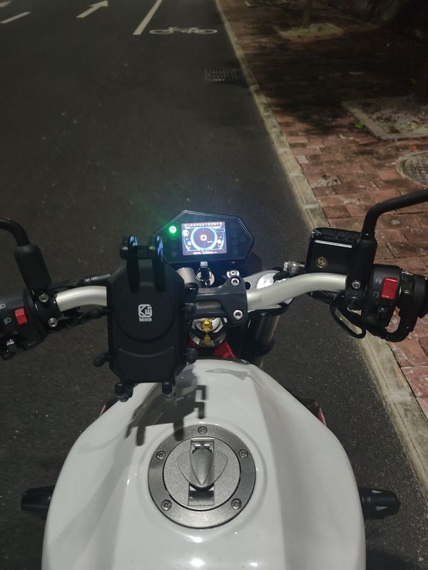 二手贝纳利蓝宝龙 BN302S