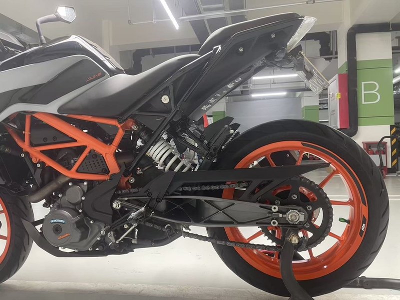 二手KTMR2R390 Duke