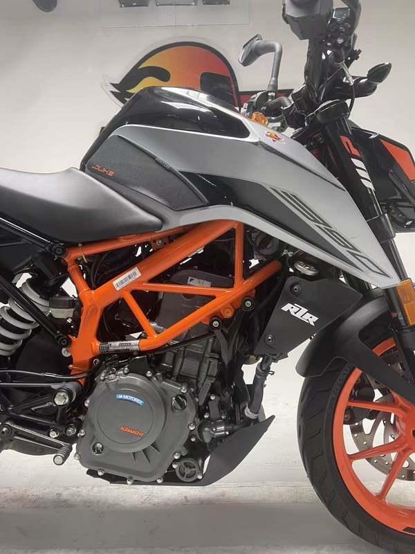 二手KTMR2R390 Duke