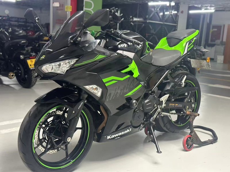 二手川崎Ninja 400