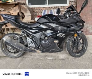 二手豪爵铃木GSX250R