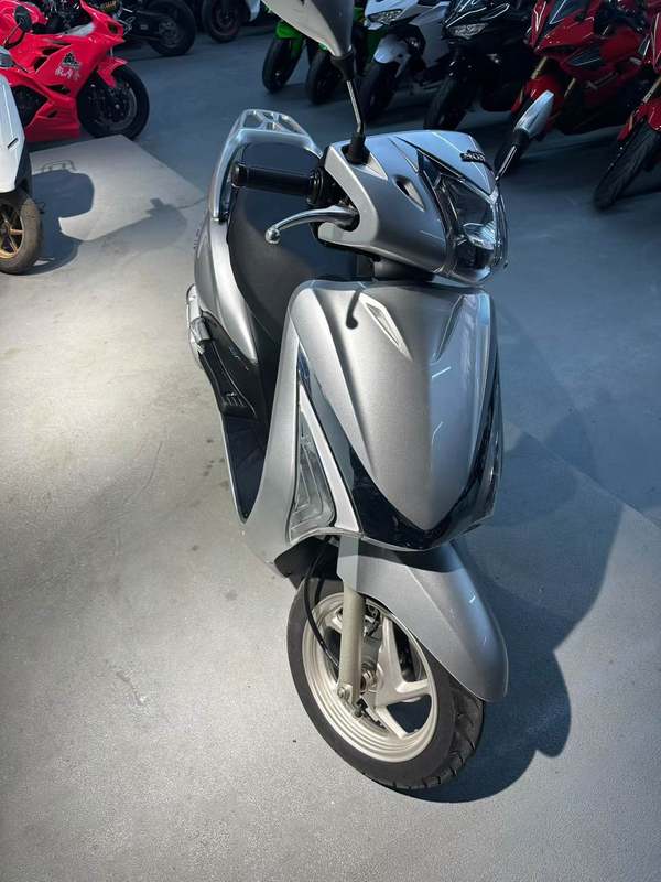 二手五羊本田SCR110 佳御