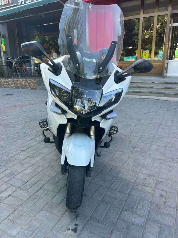 二手贝纳利1200GT