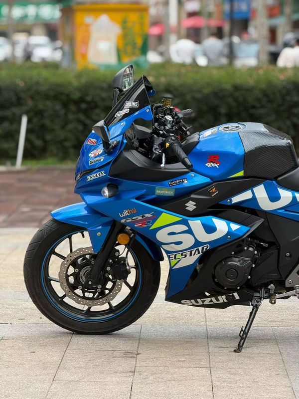 二手豪爵铃木GSX250R