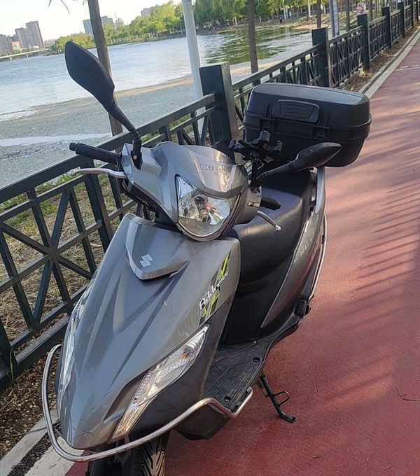 二手济南铃木优友 UU125i