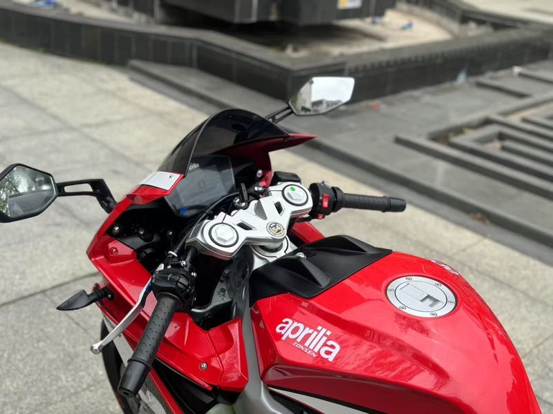 二手宗申阿普利亚GPR250R