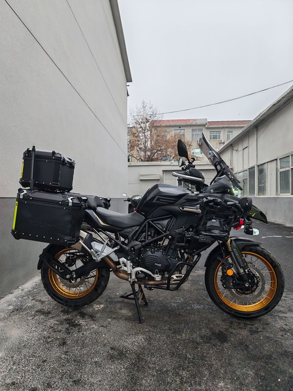 二手贝纳利TRK552