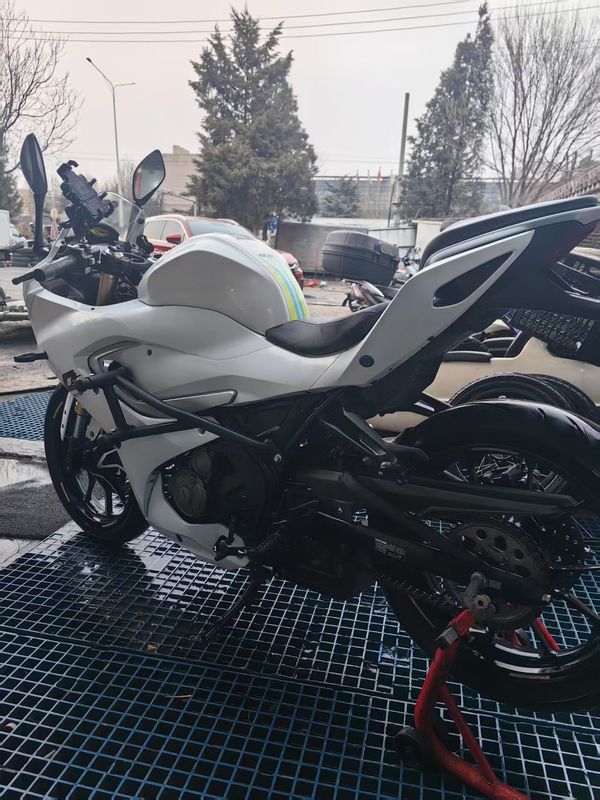 二手QJMOTOR赛250