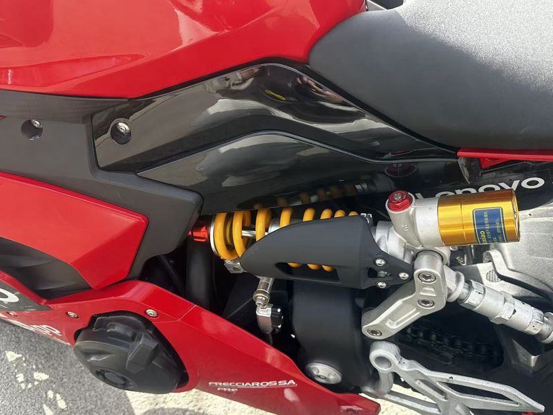 二手摩迪威800RR