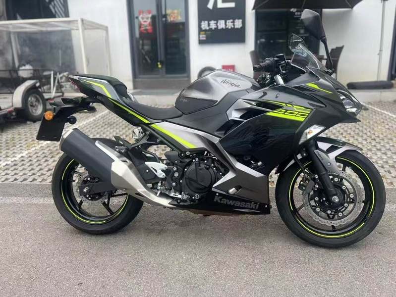 二手川崎Ninja 400