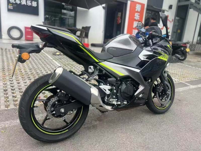 二手川崎Ninja 400