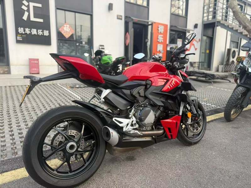 二手杜卡迪Street Fighter V2