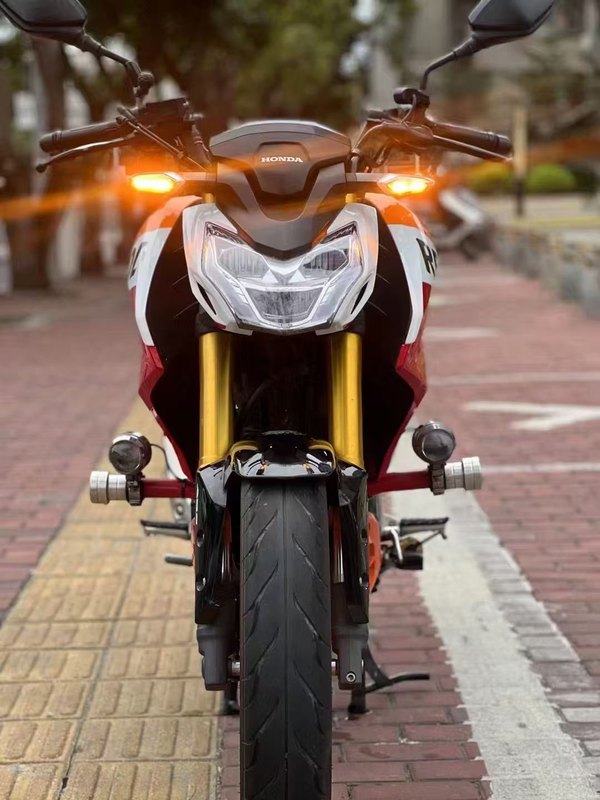 二手五羊本田CB190R 暴锋眼