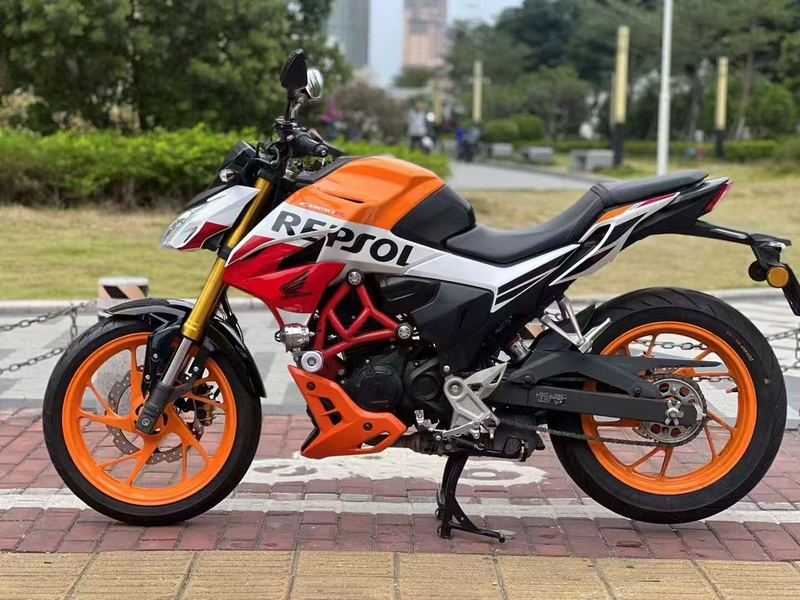 二手五羊本田CB190R 暴锋眼