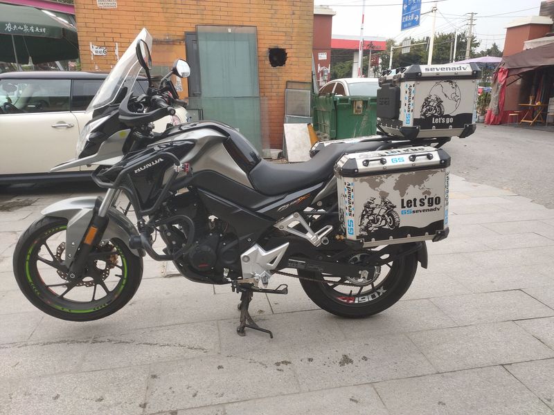 二手五羊本田猛鸷 CB190X