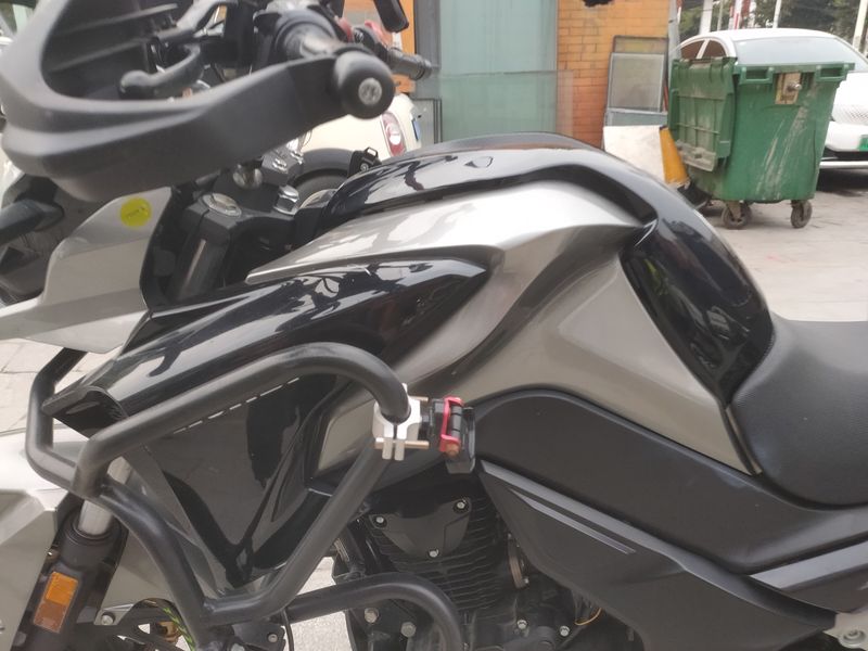 二手五羊本田猛鸷 CB190X