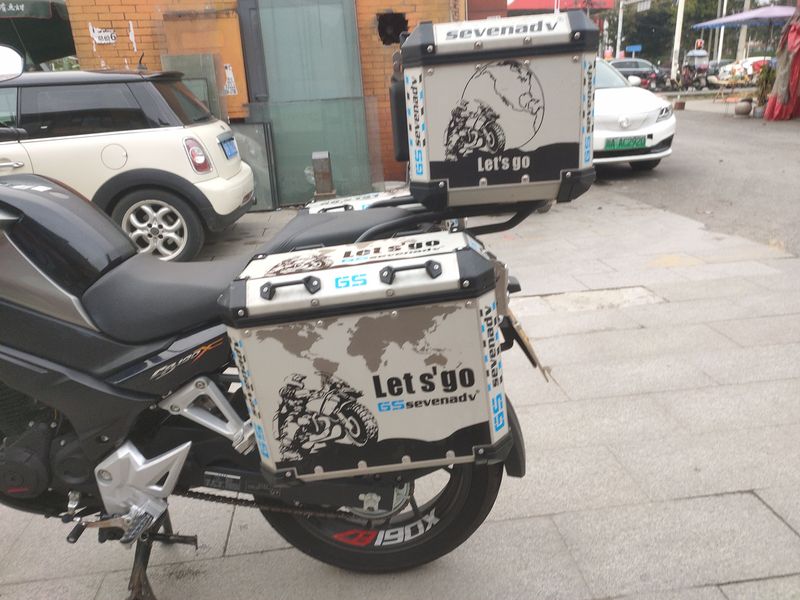 二手五羊本田猛鸷 CB190X