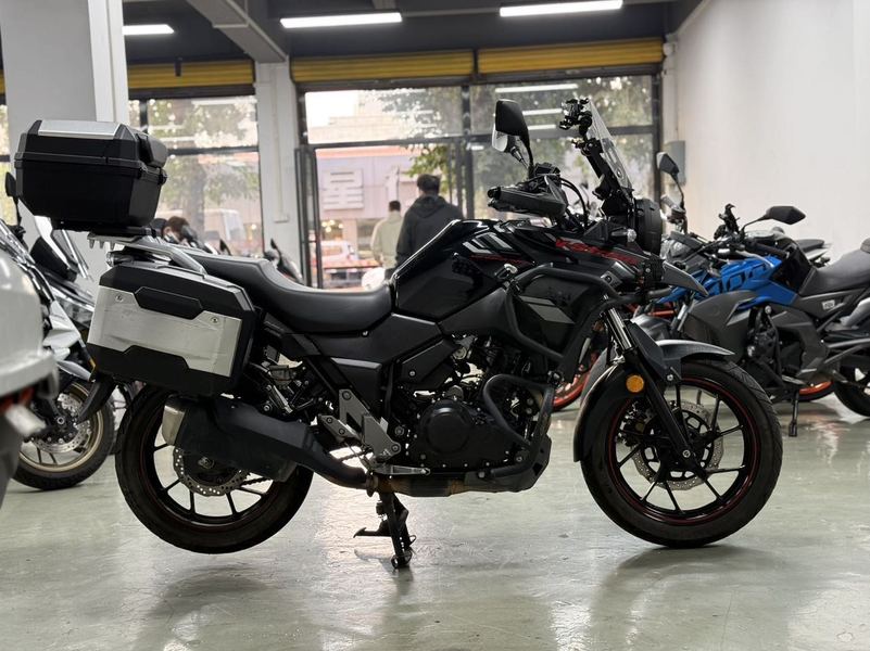 二手豪爵铃木DL250