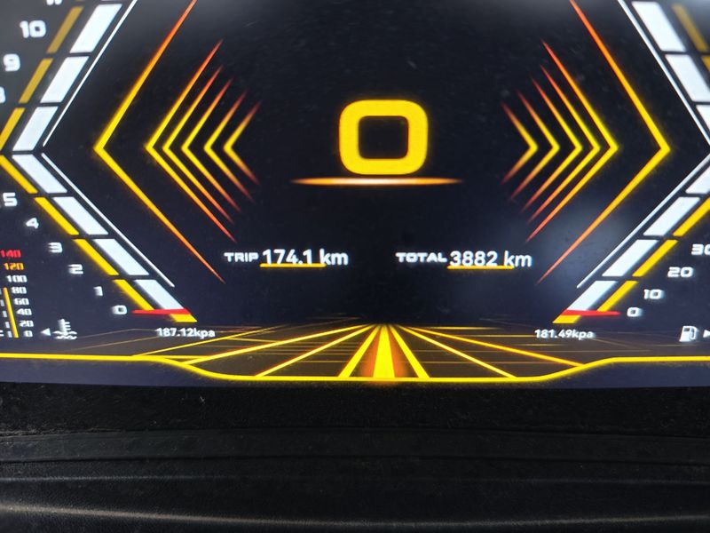 二手猎变机甲蜂