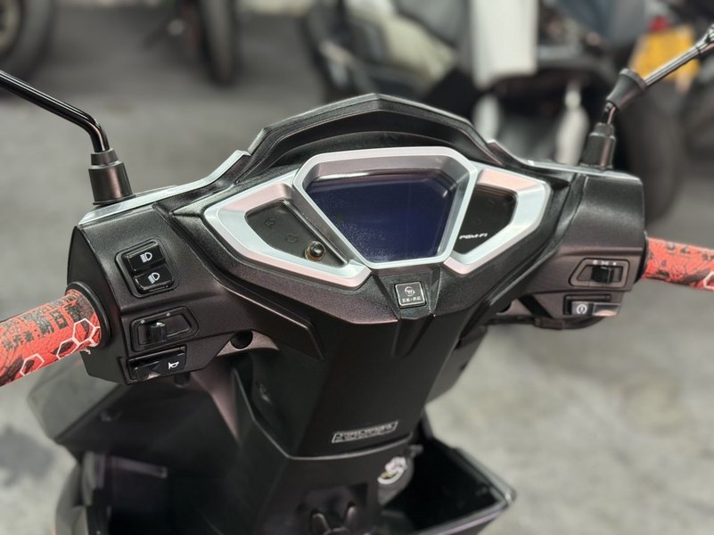 二手五羊本田NX125