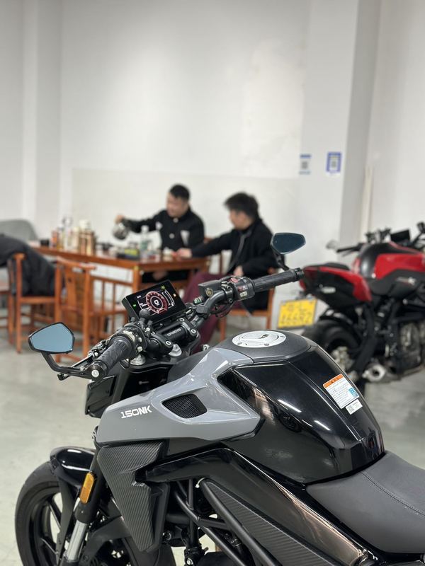 二手春风250NK