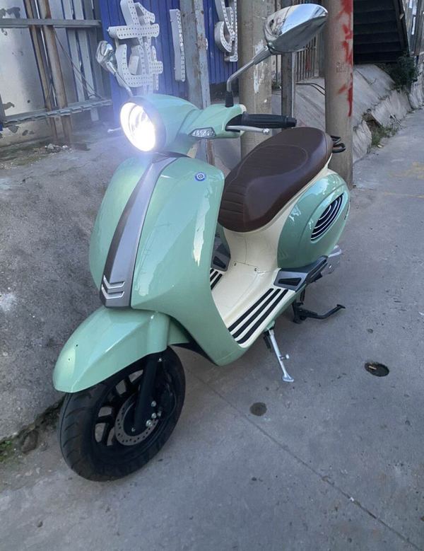 二手吉铭瓦西利卡 Vasilica 150i