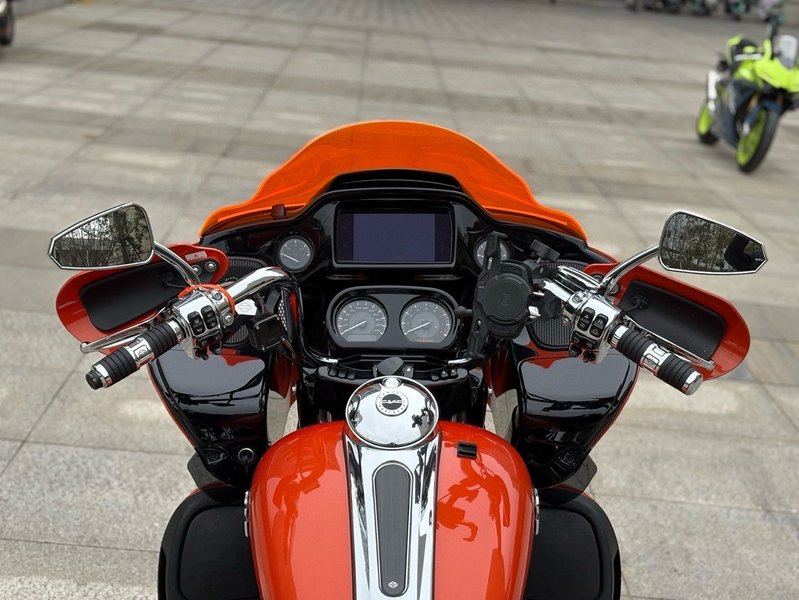 二手哈雷戴维森公路滑翔 Road Glide