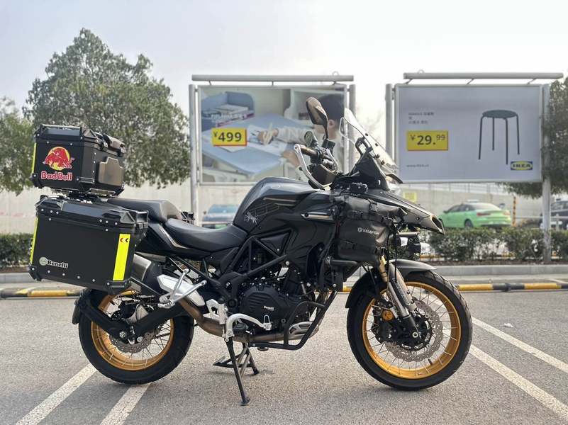 二手贝纳利TRK552