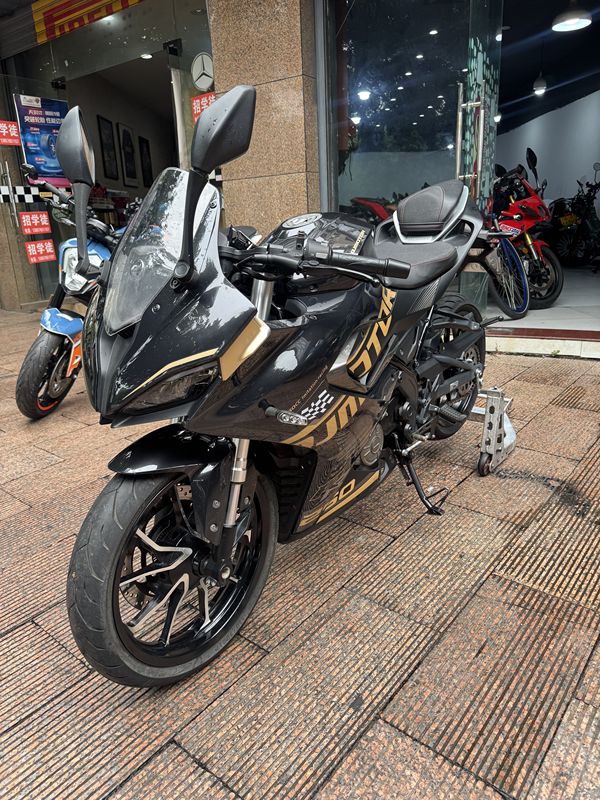 二手QJMOTOR赛250