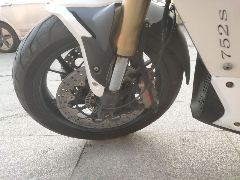 二手贝纳利752S