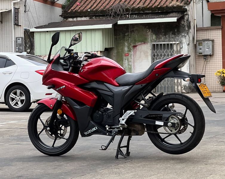 二手济南铃木极客飒 Gixxer 155