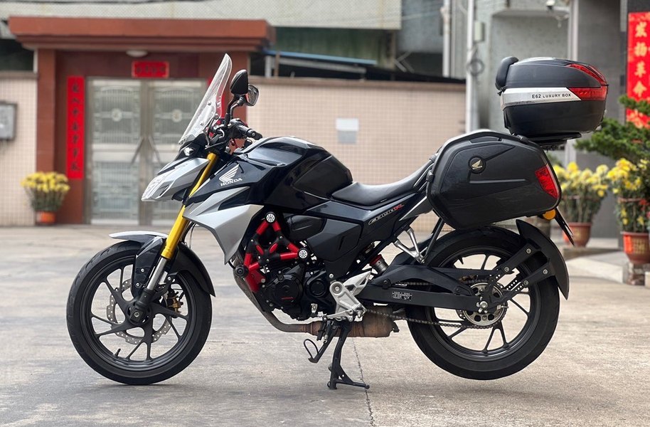 二手五羊本田CB190R 暴锋眼