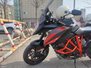 二手KTMR2R1290 Super Duke GT