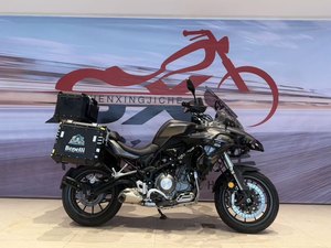 二手贝纳利金鹏 TRK502