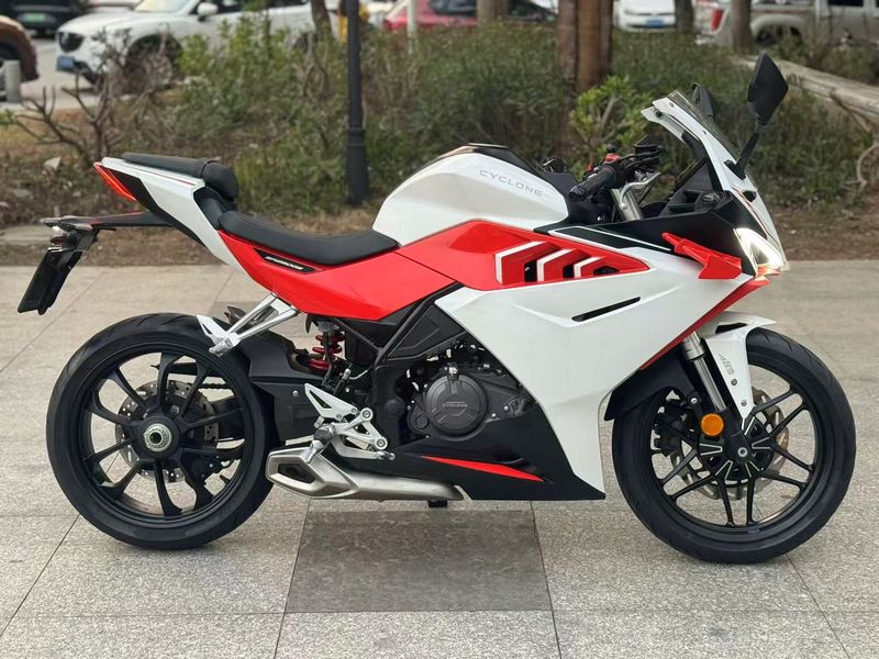 二手赛科龙RC250