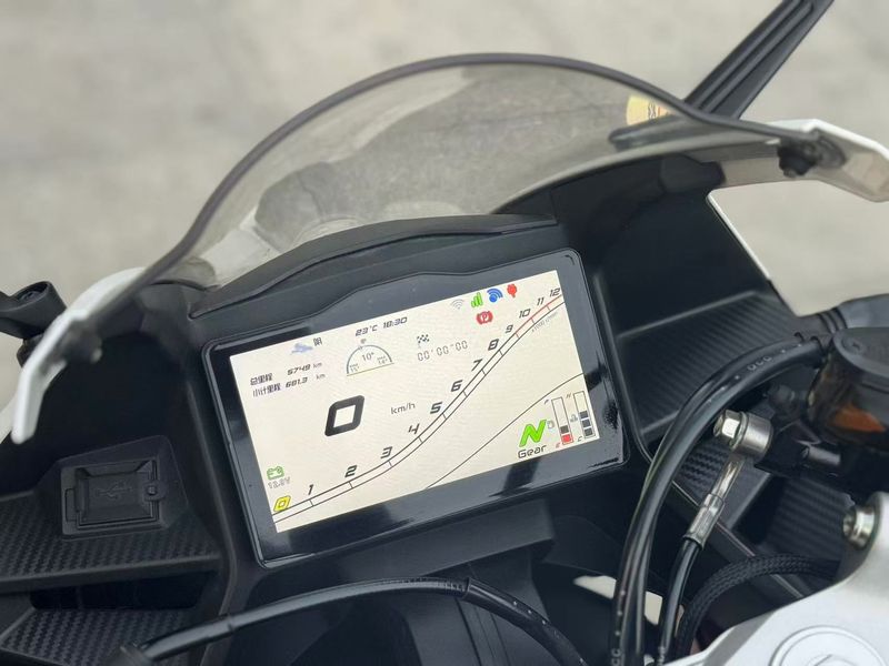 二手赛科龙RC250