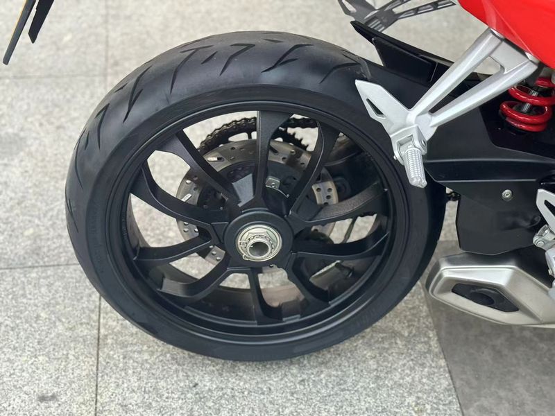 二手赛科龙RC250