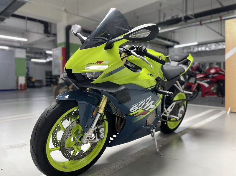 二手张雪机车500RR