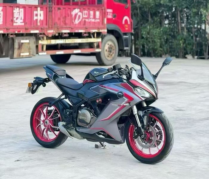 二手QJMOTOR赛400