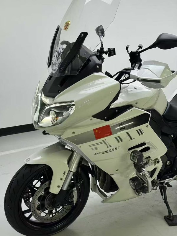 二手贝纳利600GC