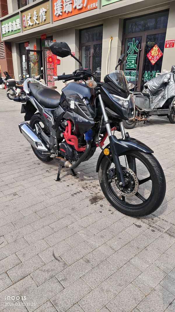 二手五羊本田RR150 幻影