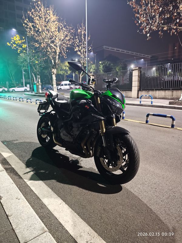 二手贝纳利TNT899