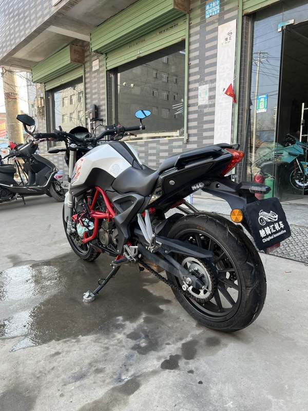 二手贝纳利小黄龙 TNT25