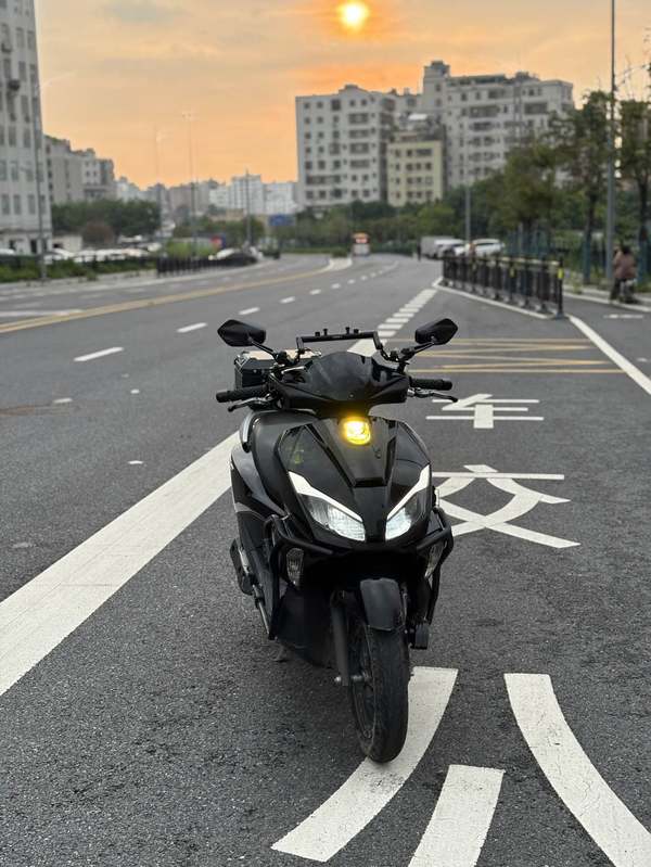 二手五羊本田NPF125