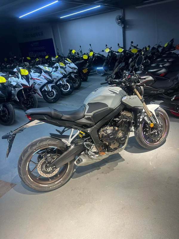 二手本田CB650R 