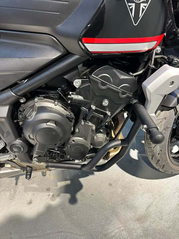 二手凯旋Trident 660